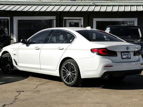 Used 2023 BMW 530e image 17