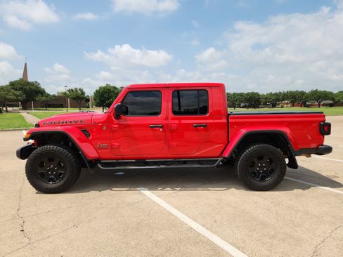 Used 2023 Jeep Gladiator Mojave w/ Trailer Tow Package AWD/4WD image 3