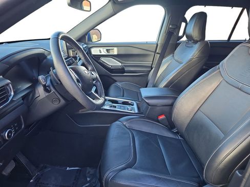 Used 2023 Ford Explorer ST w/ Equipment Group 401A image 11