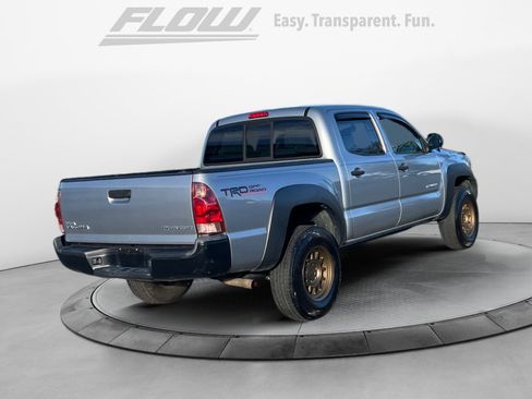 Used 2014 Toyota Tacoma PreRunner image 8