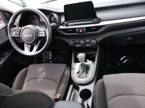Used 2023 Kia Forte LXS FWD image 12