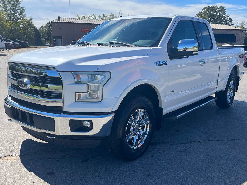 Used 2015 Ford F150 Lariat w/ Equipment Group 502A Luxury AWD/4WD image 5