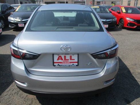 Used 2017 Toyota Yaris iA image 5