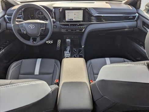 Certified 2025 Toyota Camry SE image 15