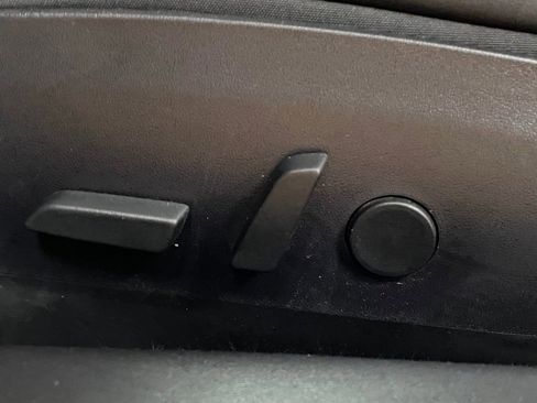 Used 2020 Tesla Model 3 Performance image 12