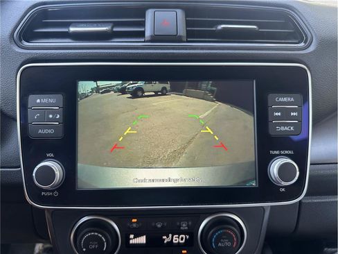 Used 2025 Nissan Leaf S FWD image 21