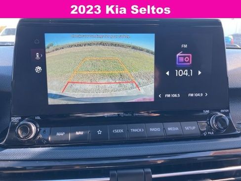 Used 2023 Kia Seltos S w/ Navigation Package image 29