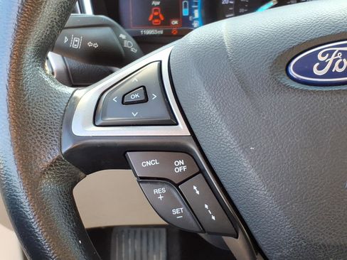 Certified 2019 Ford Fusion SE image 16