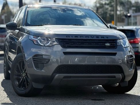 Used 2019 Land Rover Discovery Sport SE image 7