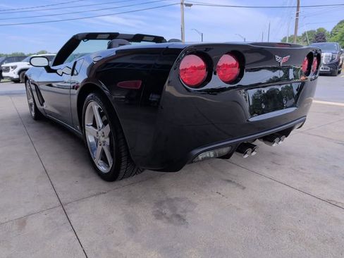 Used 2006 Chevrolet Corvette Convertible w/ Preferred Equipment Group RWD image 5