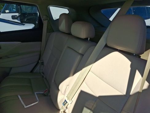 Used 2018 Nissan Murano S AWD/4WD image 11