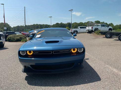 Used 2020 Dodge Challenger GT w/ Driver Convenience Group AWD/4WD image 2