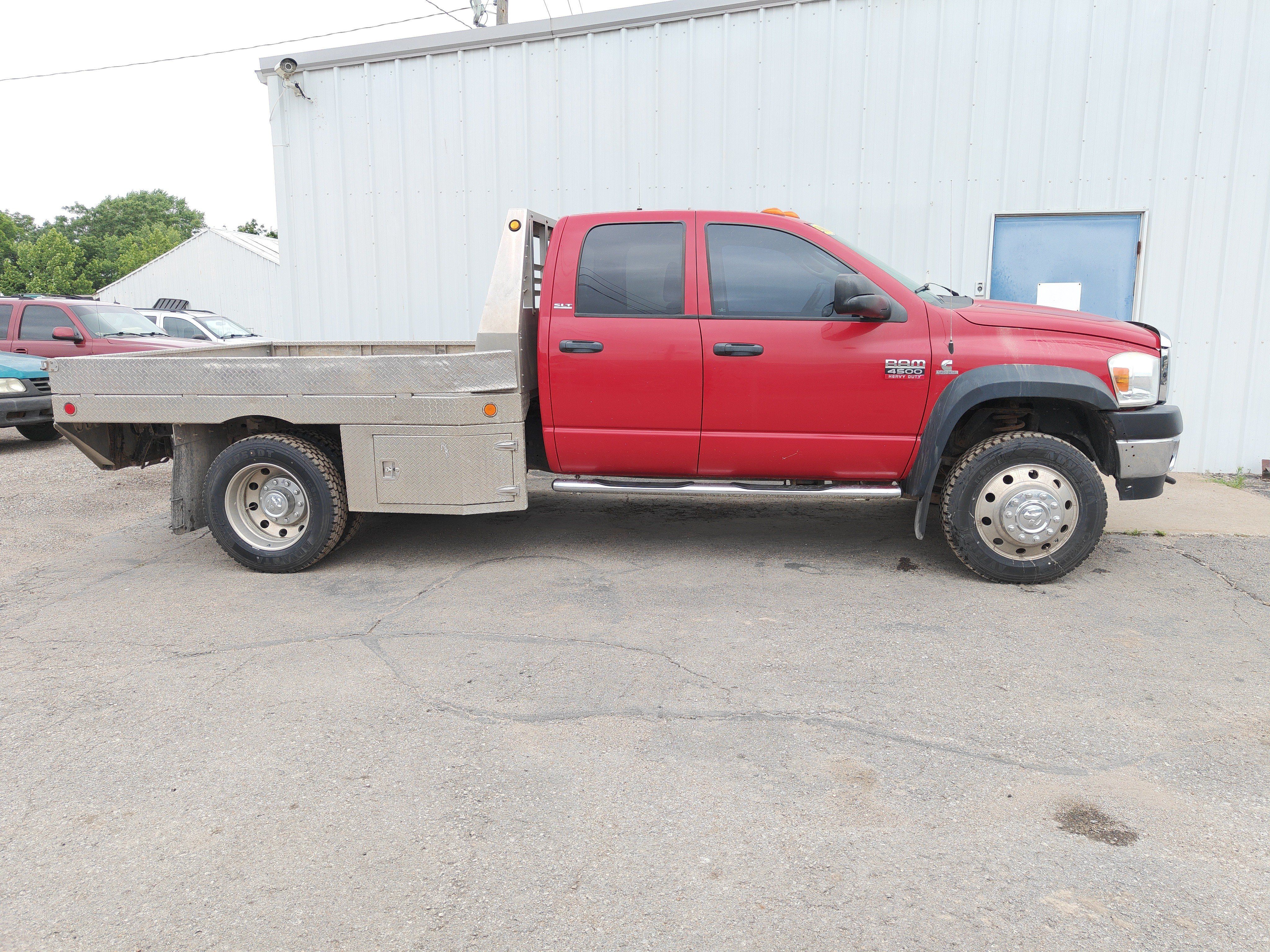 Used 2008 Dodge Ram 4500 Truck 4x4 Quad Cab w/ 2GG SLT Cpos Pkg image 1
