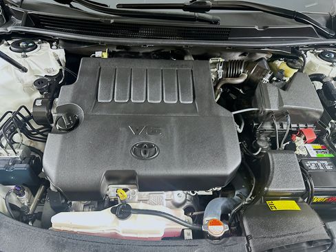 Used 2016 Toyota Avalon XLE FWD image 31
