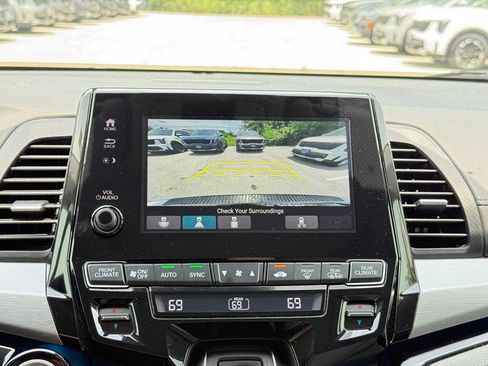 Used 2022 Honda Odyssey Touring image 42