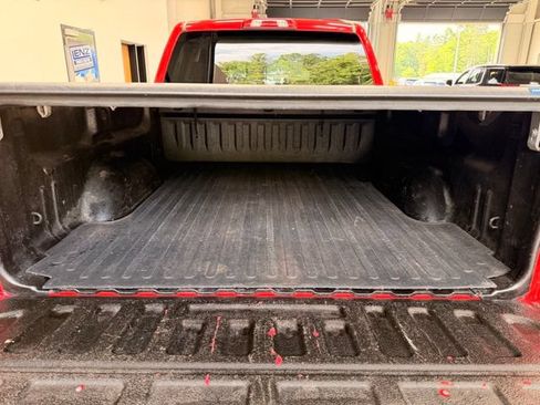 Used 2017 Chevrolet Silverado 1500 LT w/ All Star Edition AWD/4WD image 9