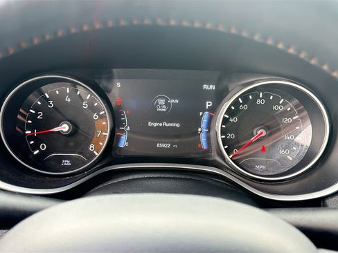 Used 2019 Jeep Compass Limited w/ Advanced Safety Group image 39