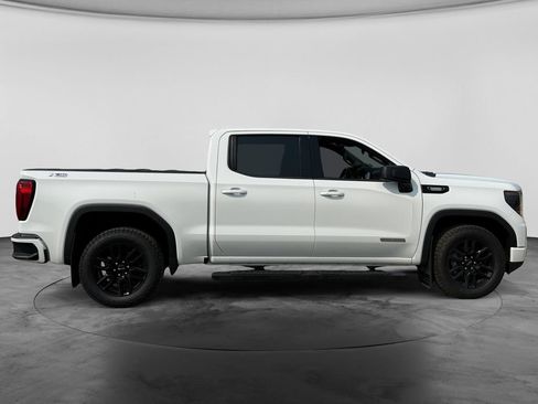 Used 2023 GMC Sierra 1500 Elevation w/ X31 Off-Road Package AWD/4WD image 11
