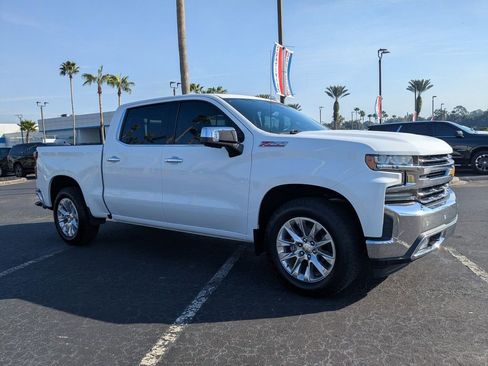 Used 2019 Chevrolet Silverado 1500 LTZ image 2