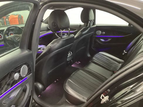 Used 2017 Mercedes-Benz E 300 4MATIC image 10