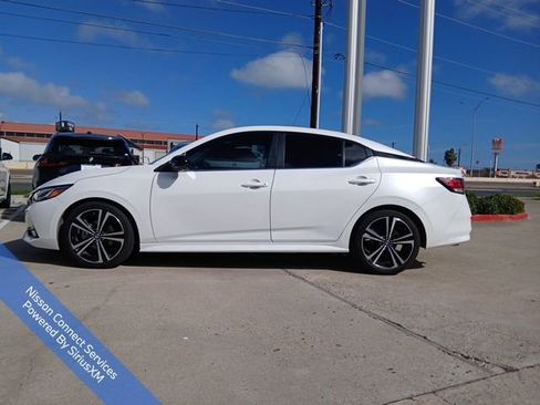 Used 2022 Nissan Sentra SR w/ Lighting Package image 6
