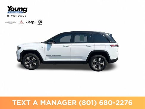 Used 2022 Jeep Grand Cherokee Limited 4xe AWD/4WD image 2