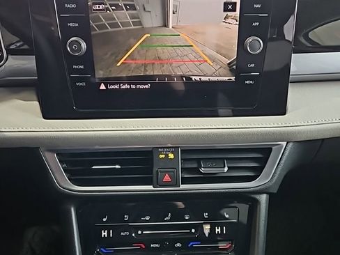 New 2026 Volkswagen Taos SEL image 31