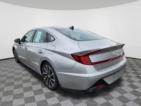 Used 2020 Hyundai Sonata SEL Plus w/ Tech Package image 3