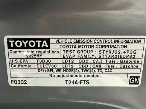 Used 2025 Toyota Highlander XSE image 76