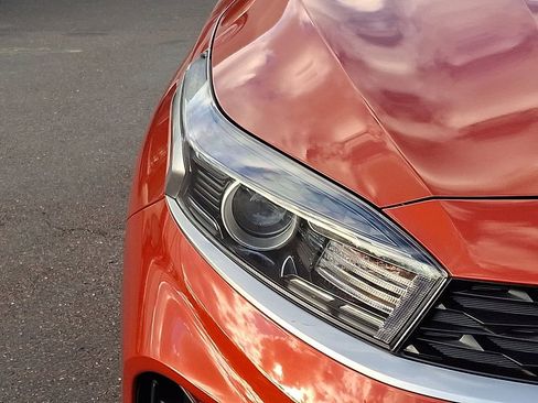 Certified 2024 Kia Forte LXS w/ LXS Technology Package image 9