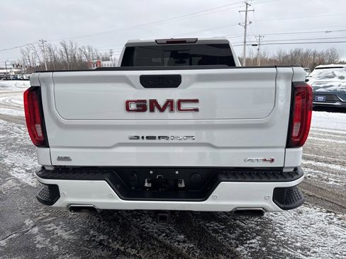 Used 2021 GMC Sierra 1500 AT4 w/ AT4 Premium Package image 5