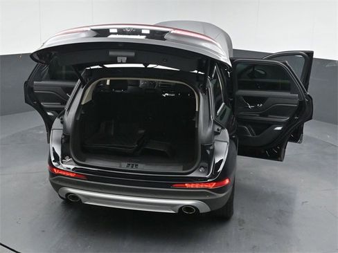 Certified 2024 Lincoln Corsair AWD image 48