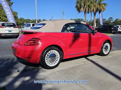 Used 2013 Volkswagen Beetle 2.5 image 5