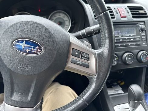 Used 2014 Subaru Impreza 2.0i Sport Premium AWD/4WD image 5