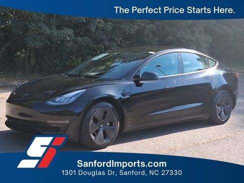 Used 2021 Tesla Model 3 Long Range AWD/4WD image 1