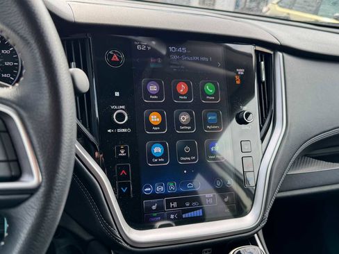 Certified 2025 Subaru Outback Premium w/ Popular Package #1A image 19