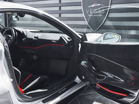 Used 2020 Ferrari 488 Pista Coupe RWD image 23