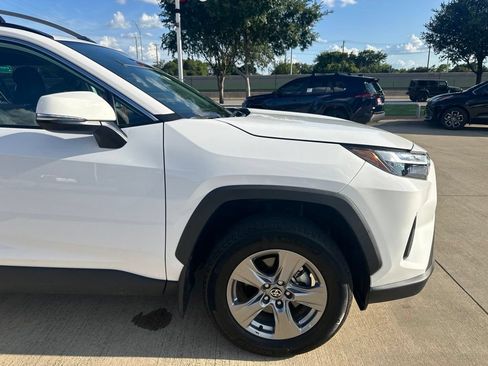 Used 2025 Toyota RAV4 XLE w/ Weather Package AWD/4WD image 13