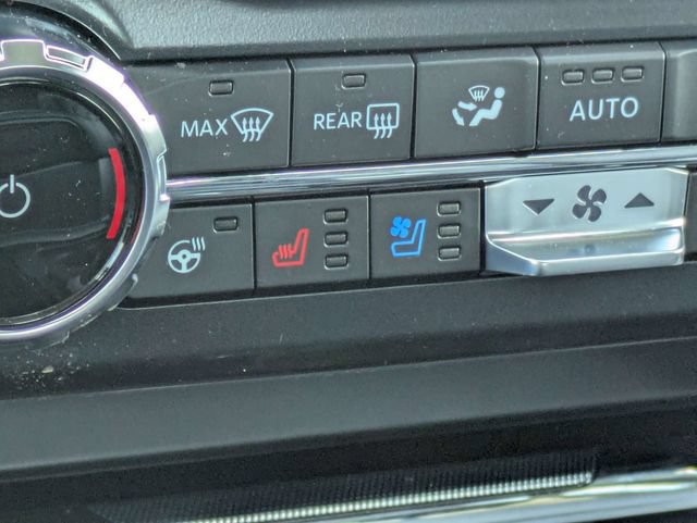 New 2026 Ford F250 Lariat w/ Black Appearance Package AWD/4WD image 25