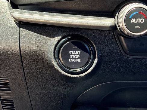 Used 2024 MAZDA MAZDA3 s FWD image 21
