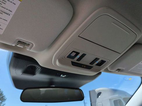 New 2026 Ford Explorer Active image 20