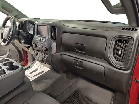 Used 2020 Chevrolet Silverado 1500 Custom w/ Custom Value Package image 15