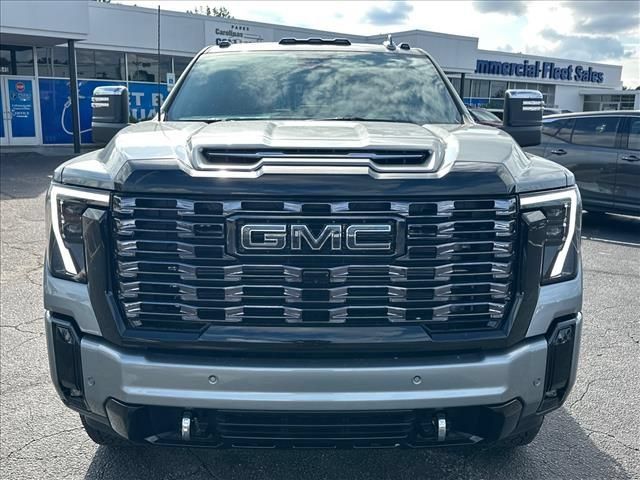 New 2026 GMC Sierra 2500 Denali Ultimate AWD/4WD image 4