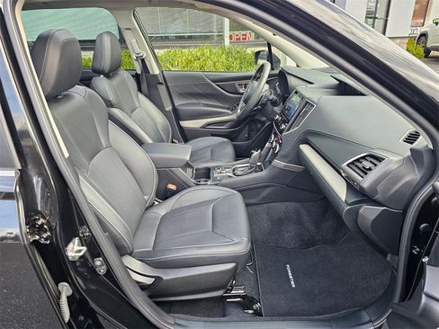 Used 2023 Subaru Forester Limited image 11