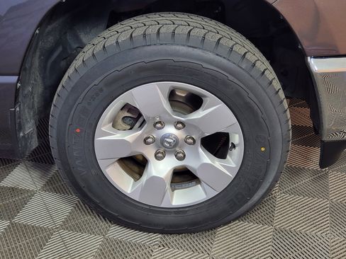 Used 2019 RAM 1500 Big Horn image 9