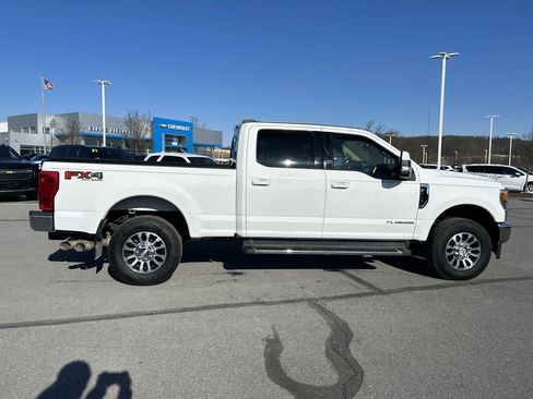 Used 2021 Ford F250 Lariat w/ Lariat Value Package image 8