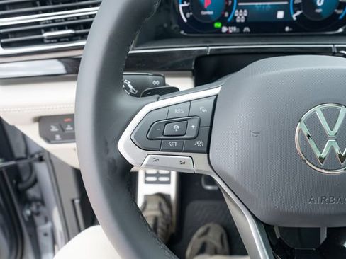 New 2026 Volkswagen Atlas SEL Premium R-Line AWD/4WD image 25