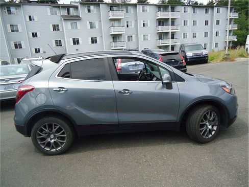 Used 2019 Buick Encore Sport Touring w/ Safety Package AWD/4WD image 5