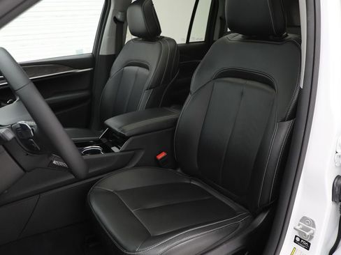 Used 2023 Jeep Grand Cherokee 4WD 4xe image 16