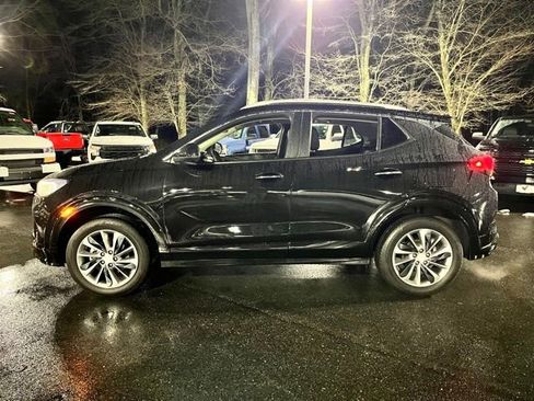 Used 2023 Buick Encore GX Select w/ Sport Touring Package AWD/4WD image 12